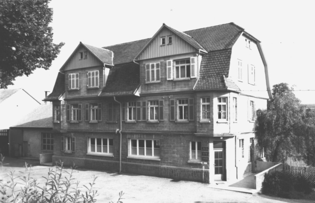 Gschwend - Frickenhofer Str - Hausnummer 30 - 1951000000